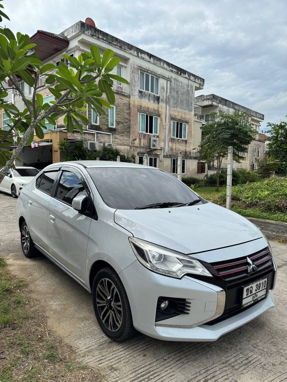 Mitsubishi Attrage 2022 — аренда авто